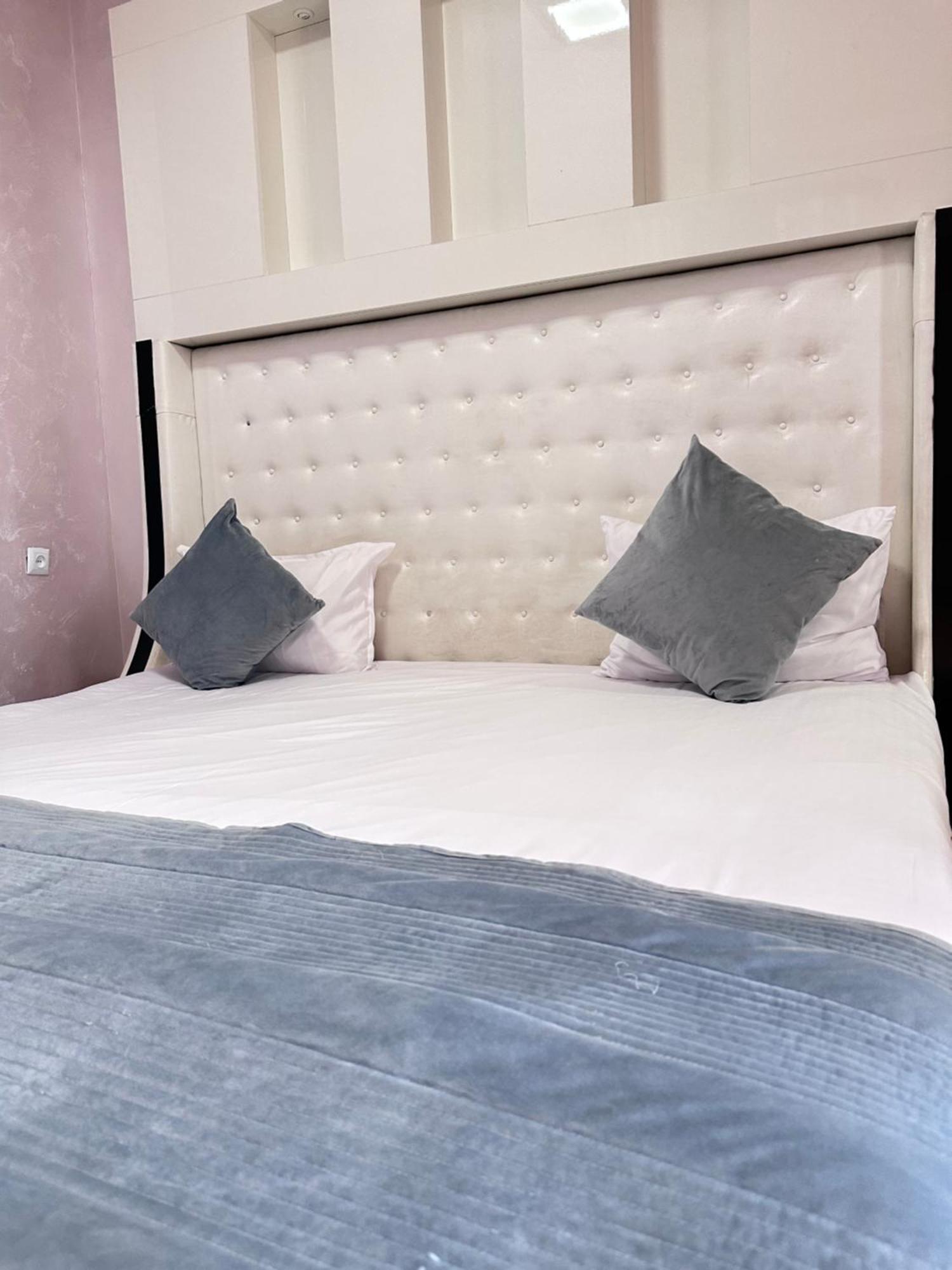 Yerevan Hotel Екстериор снимка