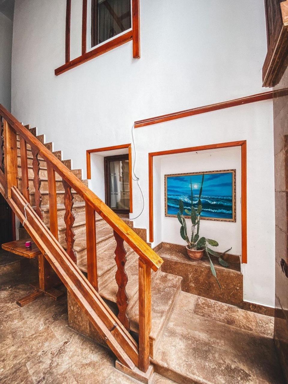 Yerevan Hotel Екстериор снимка