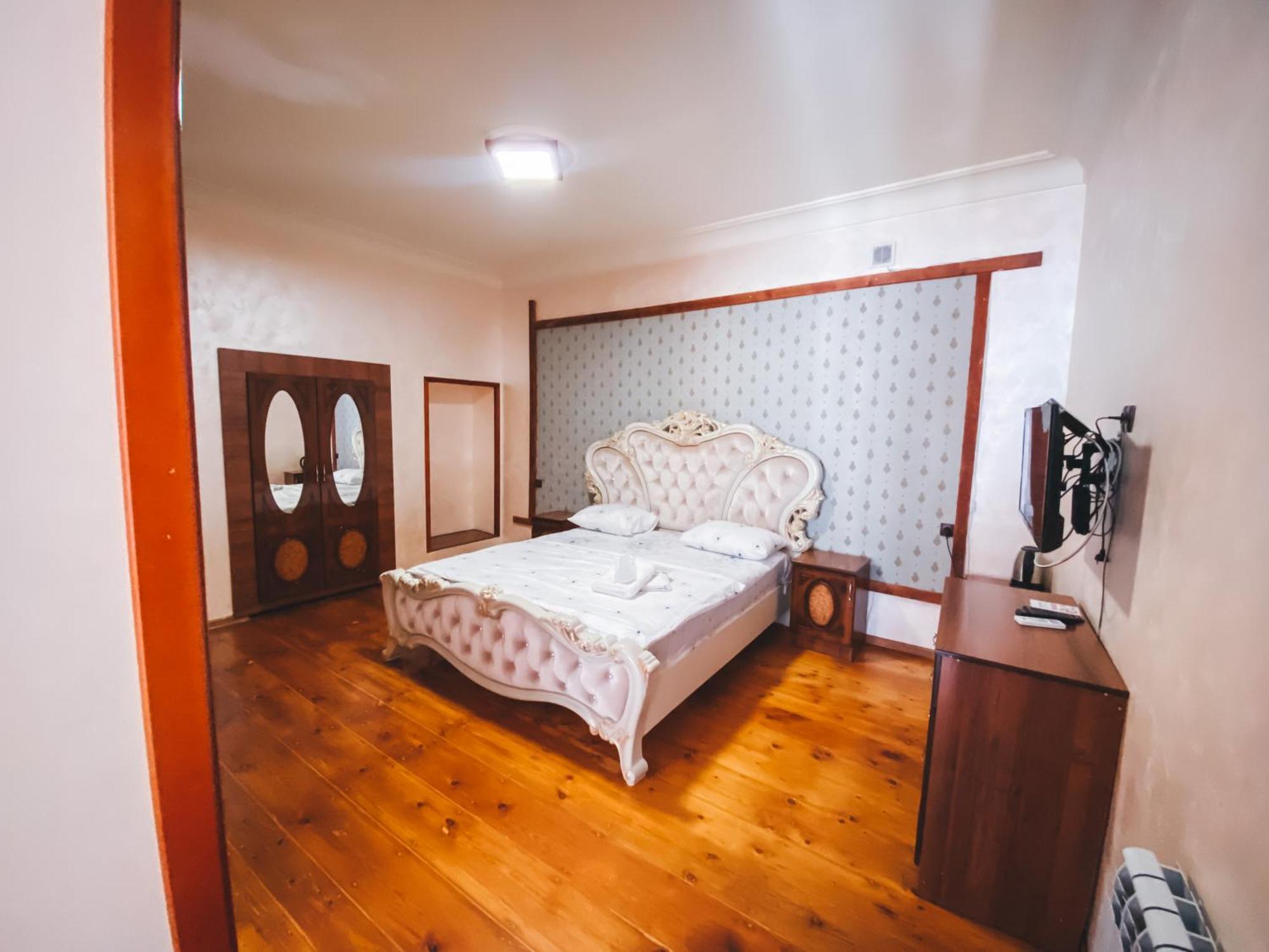 Yerevan Hotel Екстериор снимка