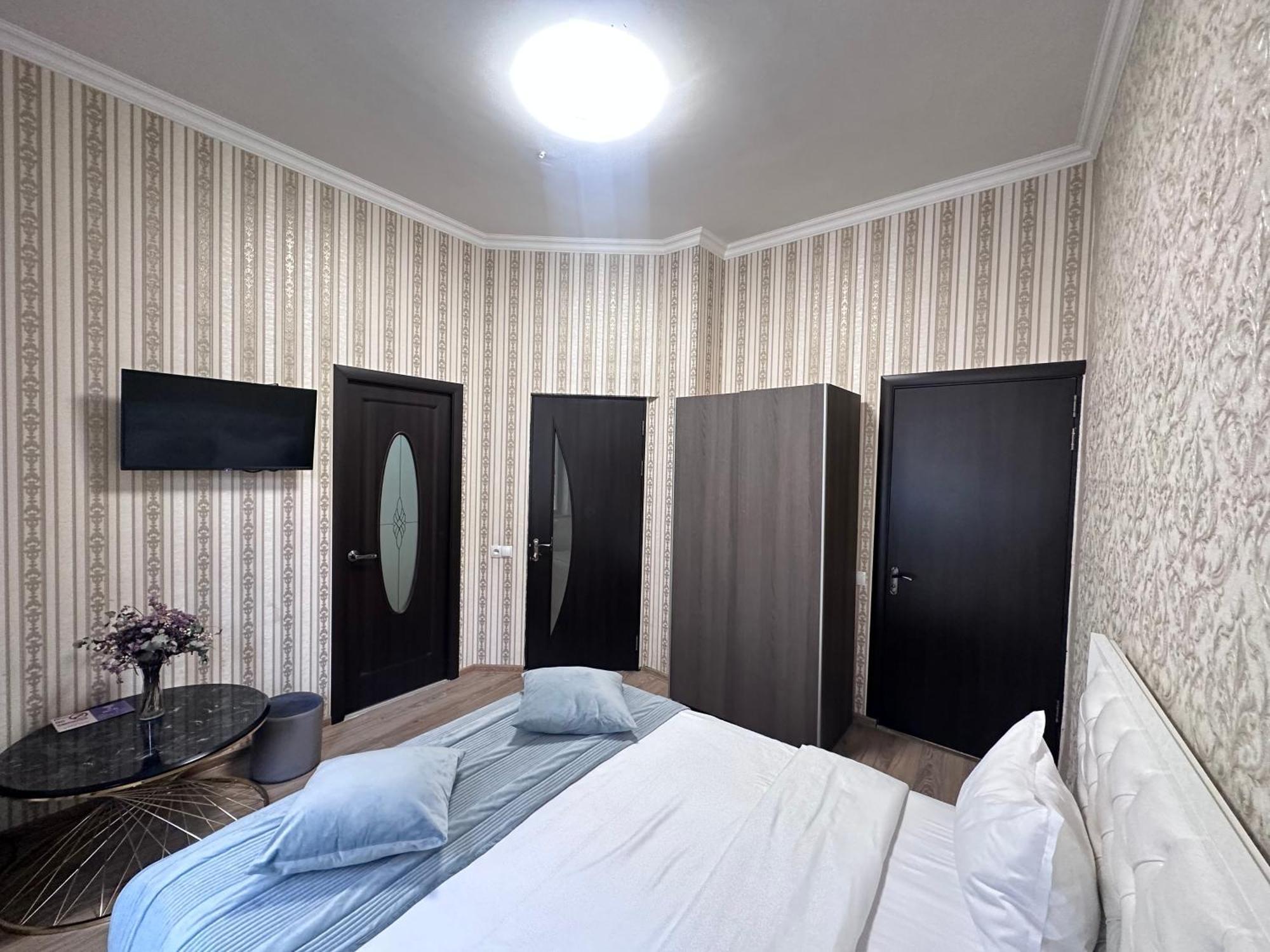 Yerevan Hotel Стая снимка