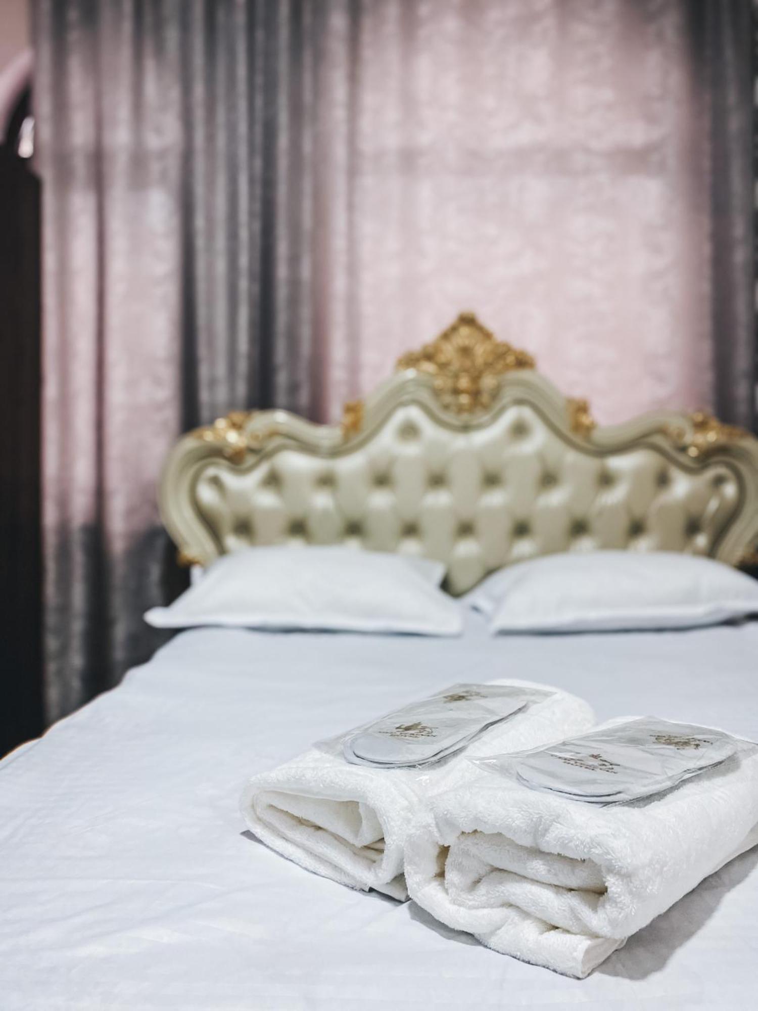 Yerevan Hotel Екстериор снимка